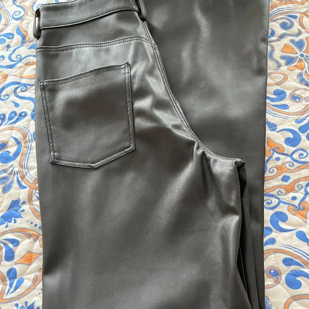 Zara Black Faux Leather Pants Size US 6 - Picture 1 of 5